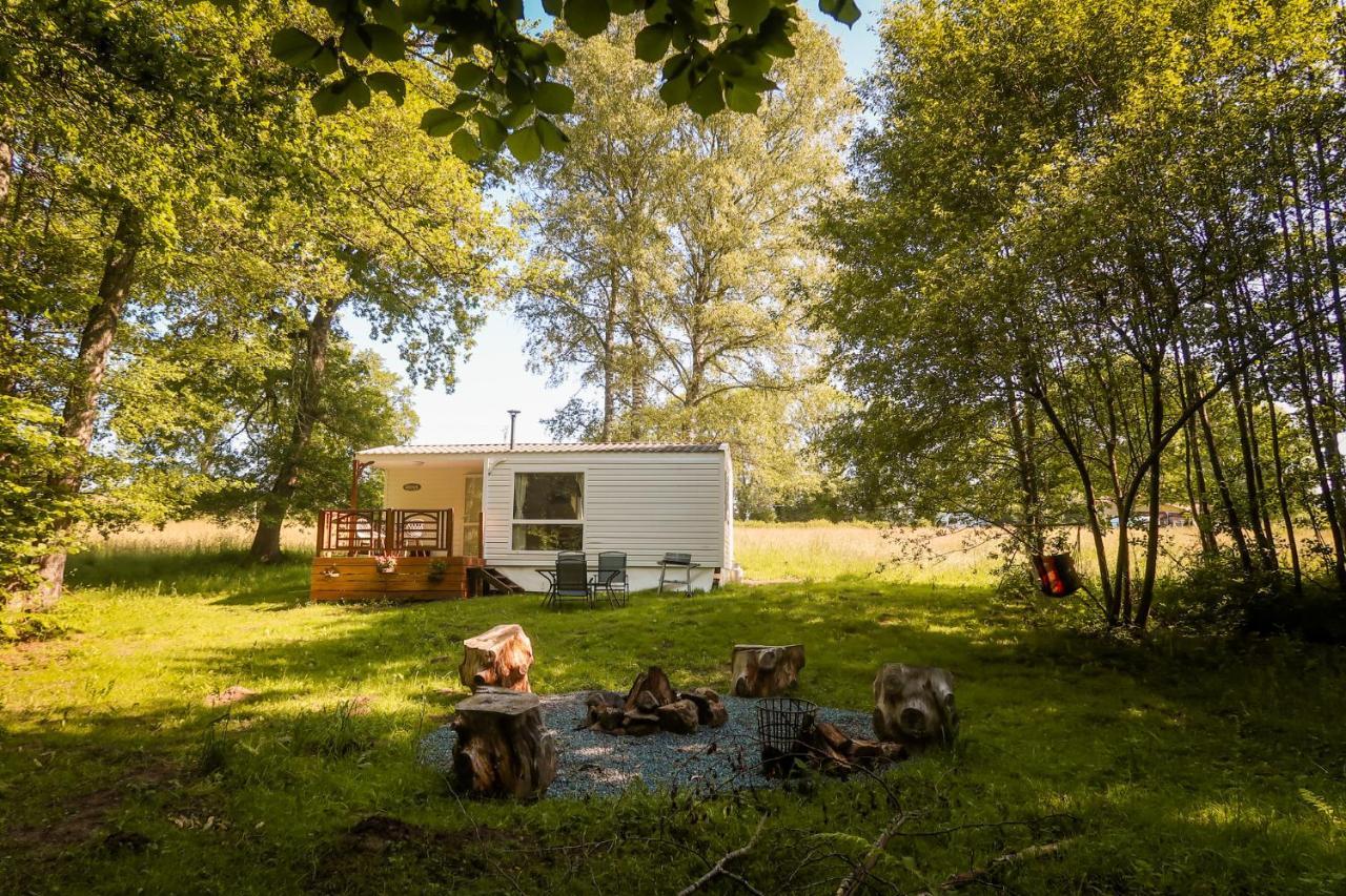 Mini-Glamping En Auvergne Villa Sainte-Christine  Esterno foto
